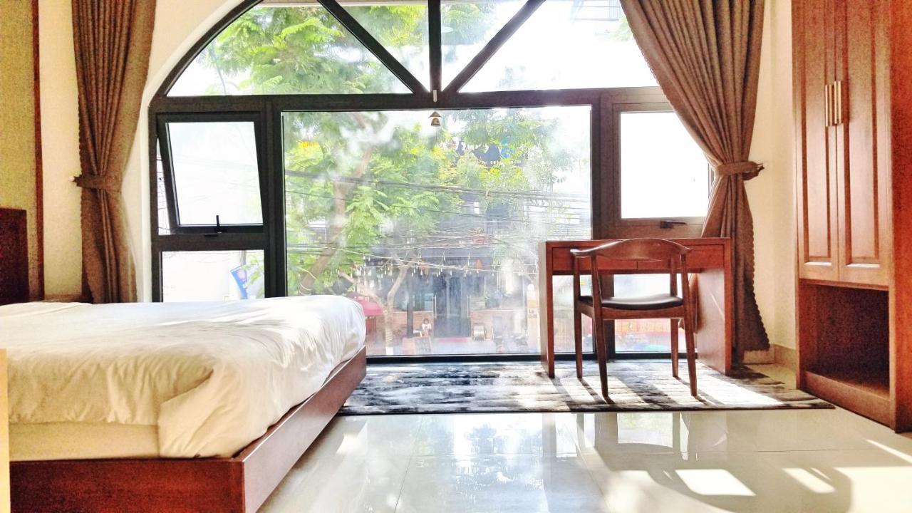 Aris Beach Apartment & Hotel Da Nang Exterior photo
