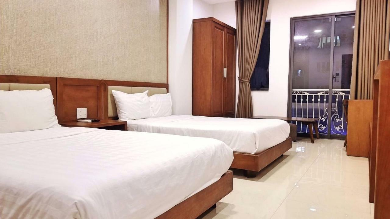 Aris Beach Apartment & Hotel Da Nang Exterior photo